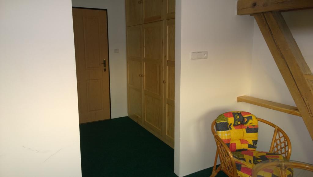 Penzion Eqilon Hotel Mělník Kültér fotó