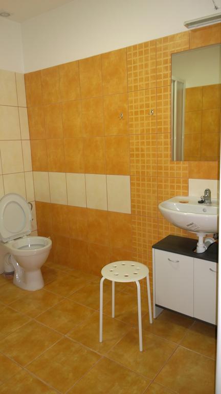Penzion Eqilon Hotel Mělník Kültér fotó